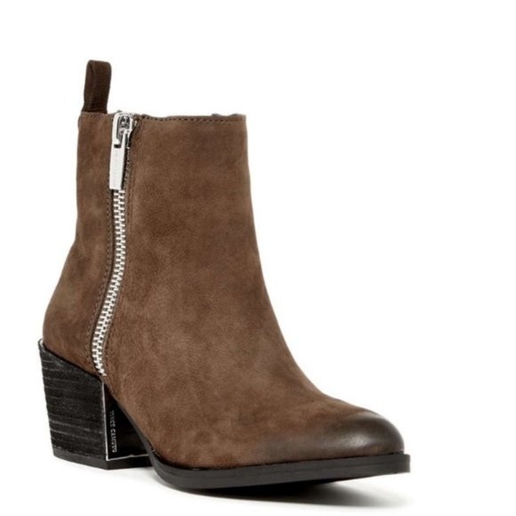 VINCE CAMUTO Imala Midnight Taupe Nubuck Leather Booties 9 - Picture 1 of 14